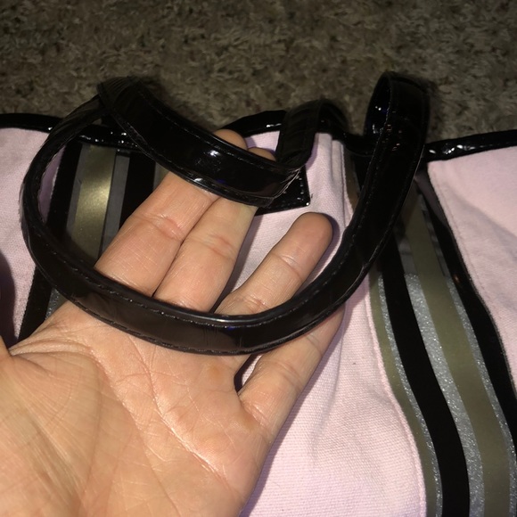 VICTORIA SECRET Tote bag w/Patent leather handles - Picture 4 of 11